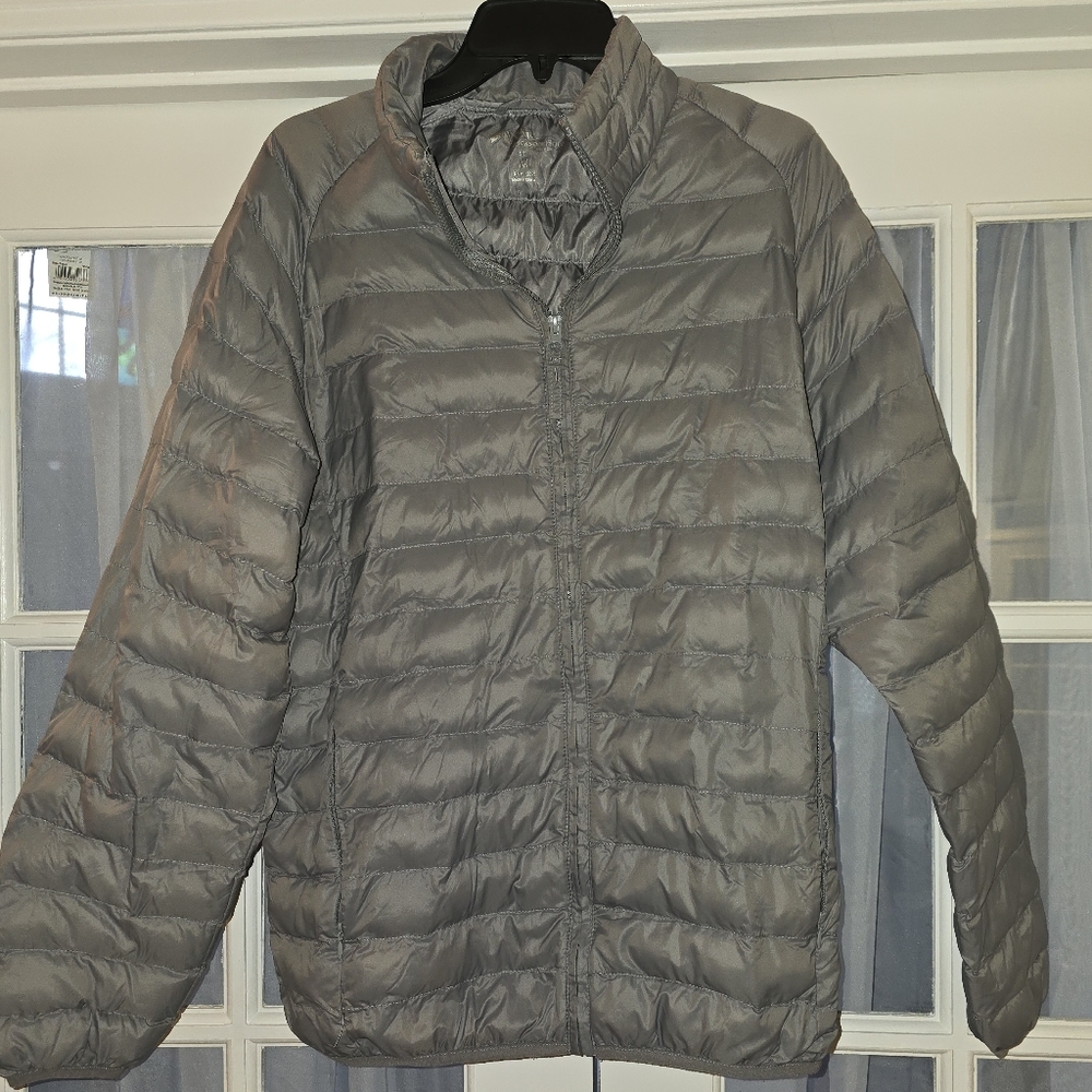 Jackson Hole Men's Gray Puffer Jacket